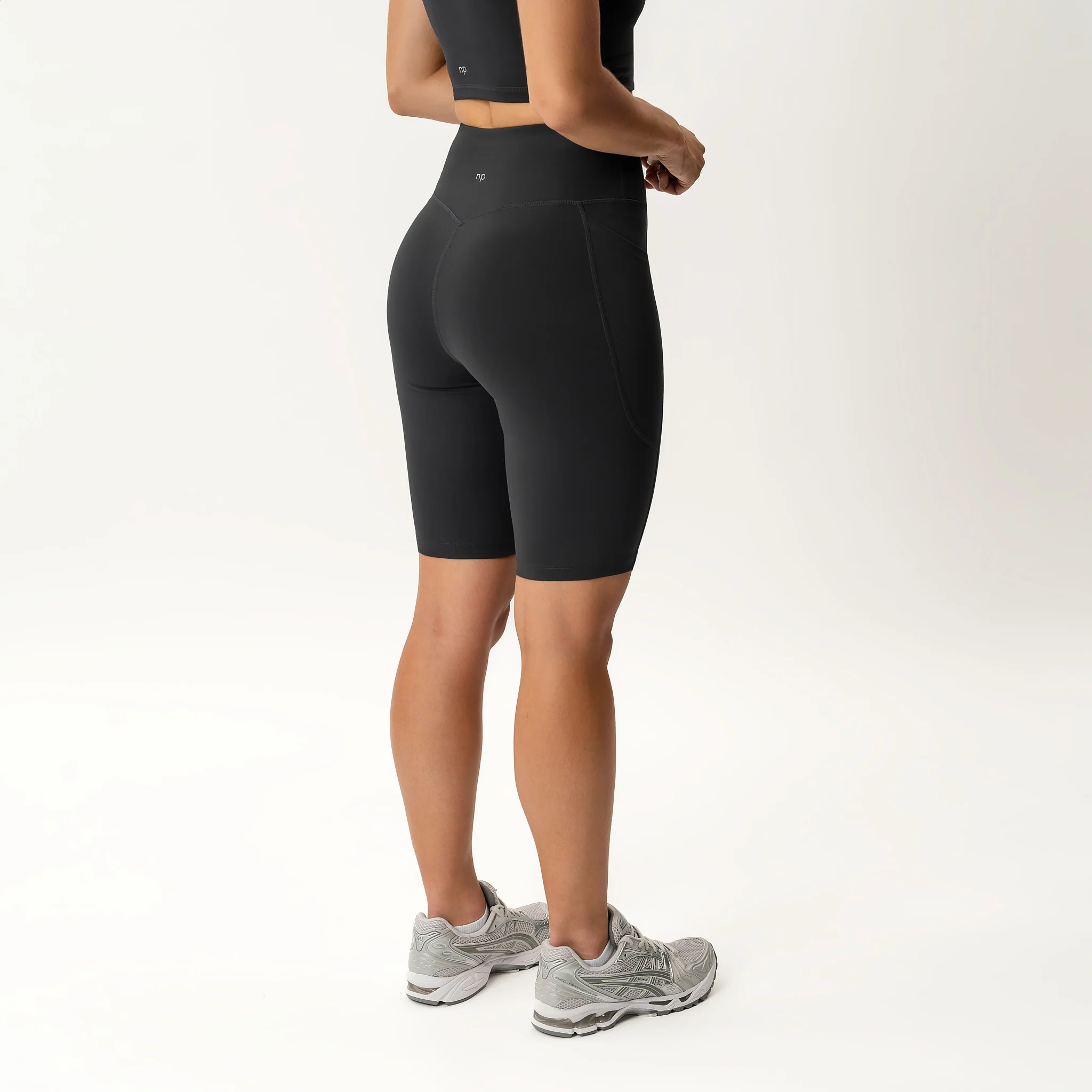Asana Pocket Biker Short - Image 18