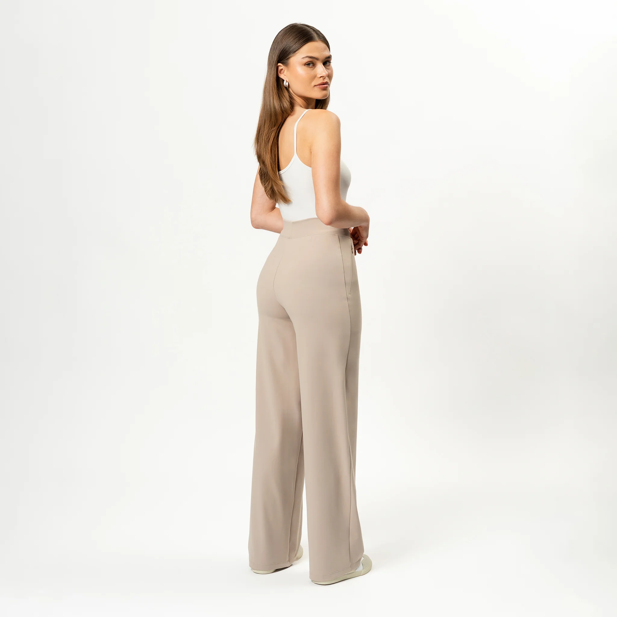 Asana Relaxed Straight Trouser - Image 8
