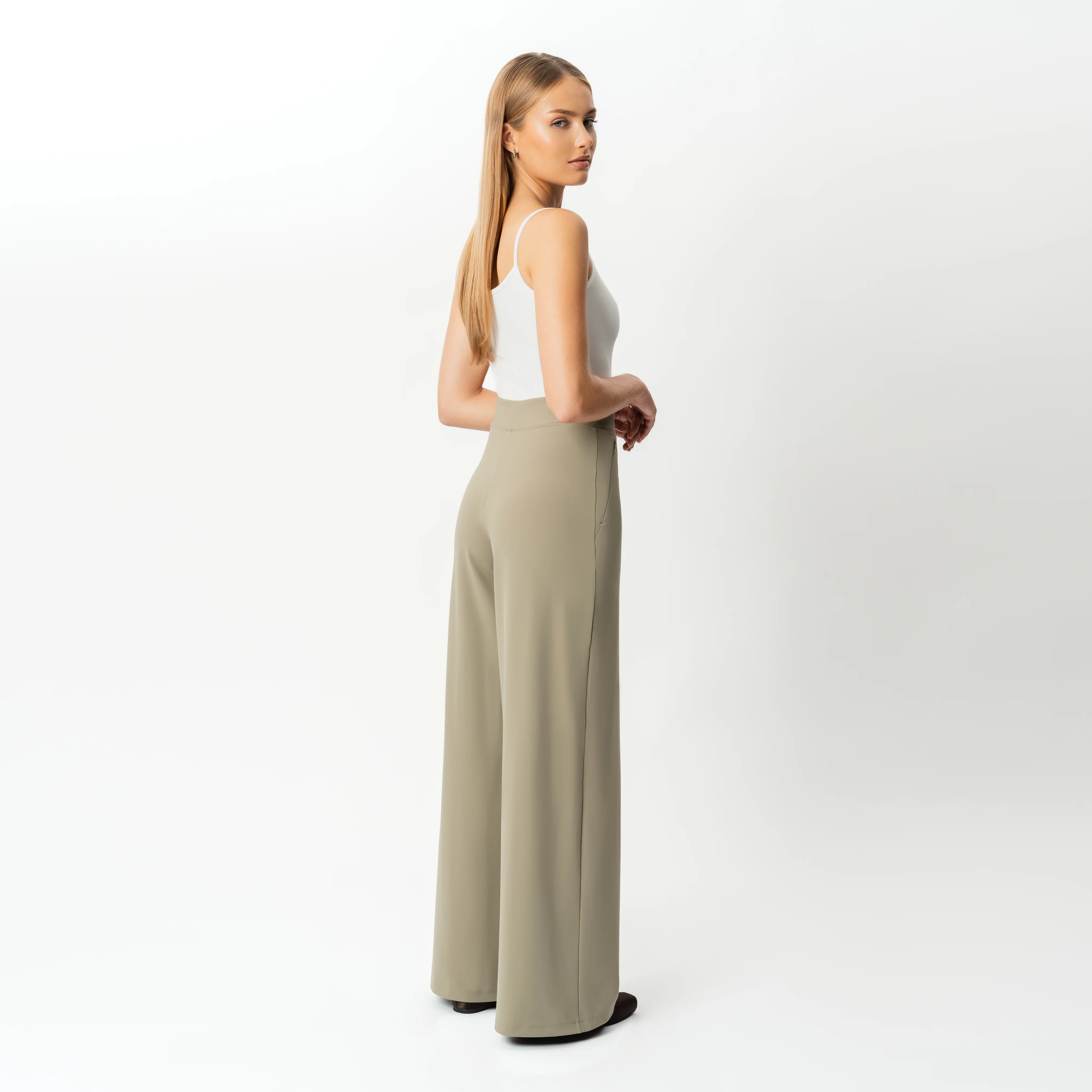 Asana Wide Trouser - Image 4