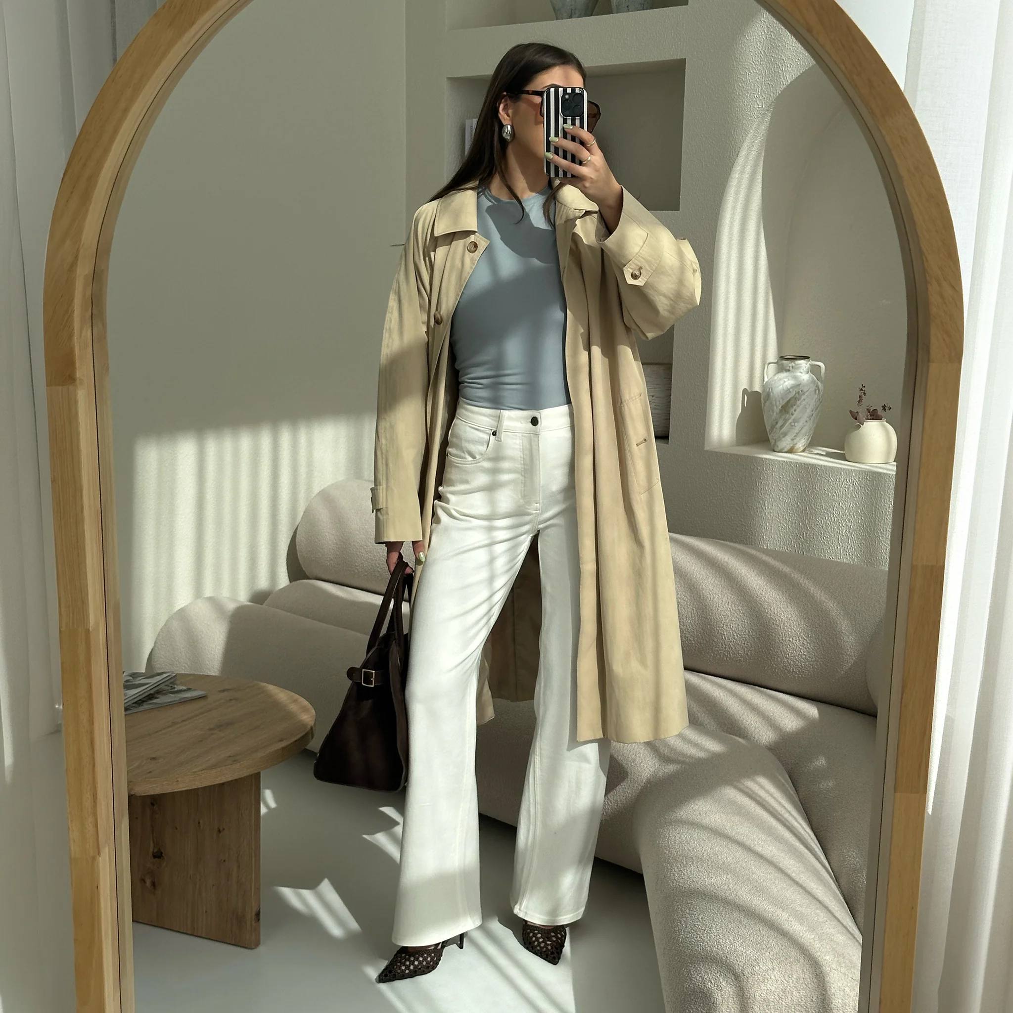 Relaxed ComfortDenim™ Jeans - Image 5